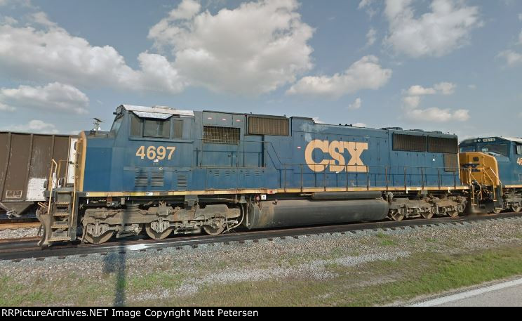 CSX 4697